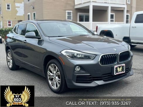 Used 2018 BMW X2 xDrive28i w/ Convenience Package AWD/4WD image 3