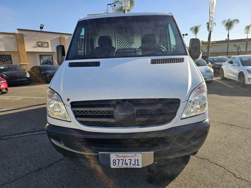 Used 2012 Mercedes-Benz Sprinter 2500 w/ Additional Battery Pkg image 2