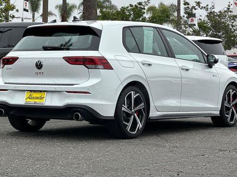 Used 2025 Volkswagen GTI SE FWD image 4