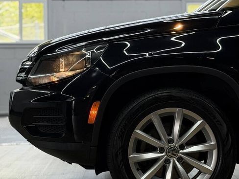 Used 2017 Volkswagen Tiguan Wolfsburg Edition FWD image 4