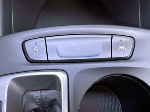 Used 2024 Chevrolet Trax LS w/ LS Convenience Package FWD image 25