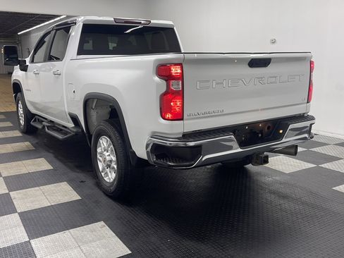 Used 2021 Chevrolet Silverado 2500 LT w/ Z71 Off-Road Package AWD/4WD image 14