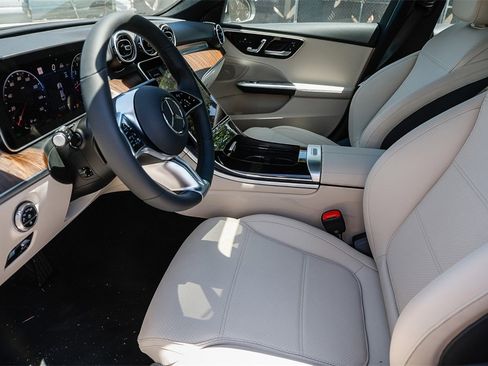 New 2025 Mercedes-Benz C 300 4MATIC Sedan image 19