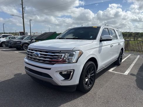 Used 2019 Ford Expedition Max Limited image 4