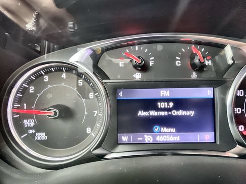Used 2023 GMC Terrain SLT FWD image 12