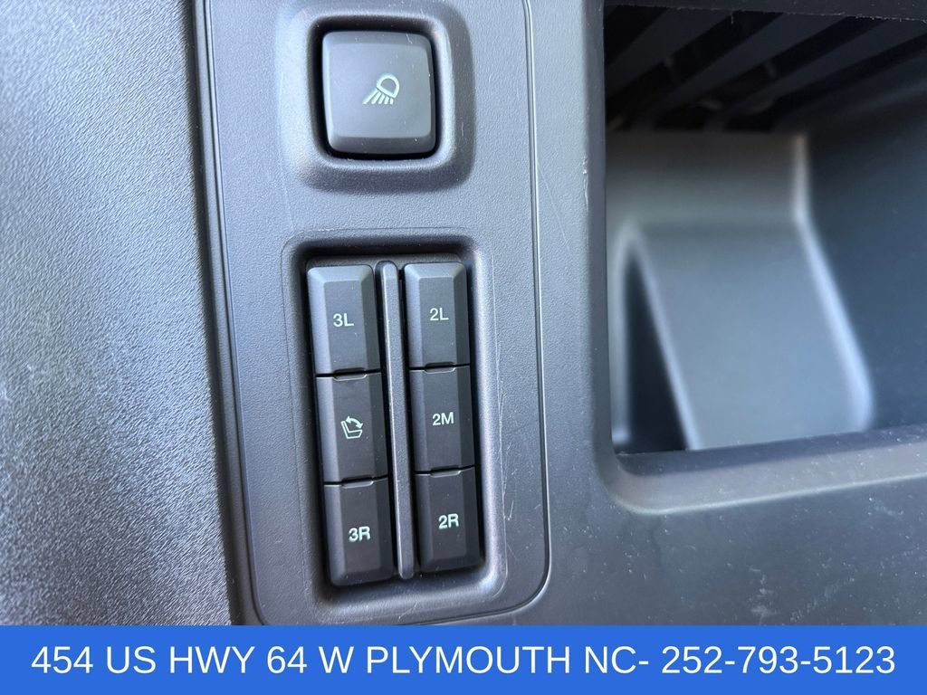 Certified 2025 Ford Expedition Max Platinum AWD/4WD image 19