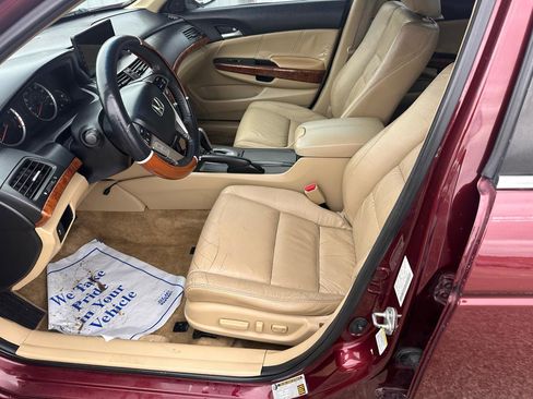 Used 2011 Honda Accord EX-L image 7