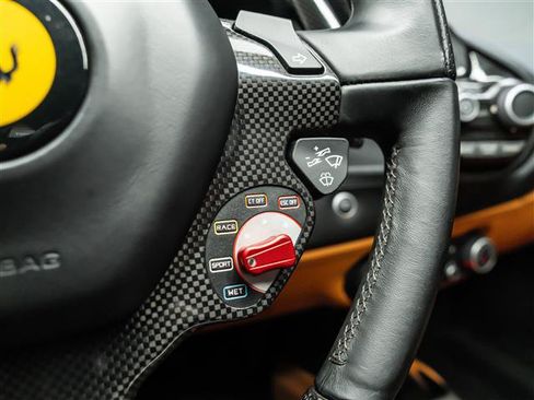 Used 2016 Ferrari 488 GTB RWD image 21