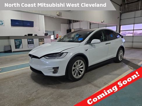 Used 2018 Tesla Model X P100D image 1