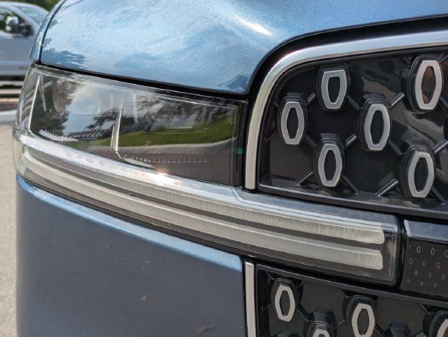 New 2027 Lincoln Navigator Premiere AWD/4WD image 10