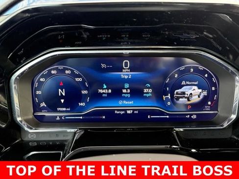 Certified 2025 Chevrolet Silverado 1500 LT Trail Boss w/ Convenience Package II AWD/4WD image 18