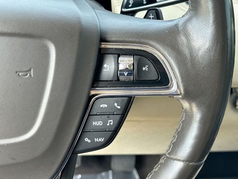 Used 2018 Lincoln Navigator Reserve w/ Technology Package AWD/4WD image 31