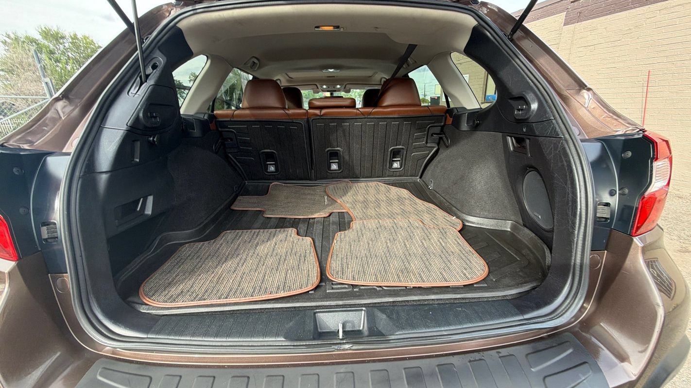 Used 2019 Subaru Outback 3.6R Touring AWD/4WD image 24