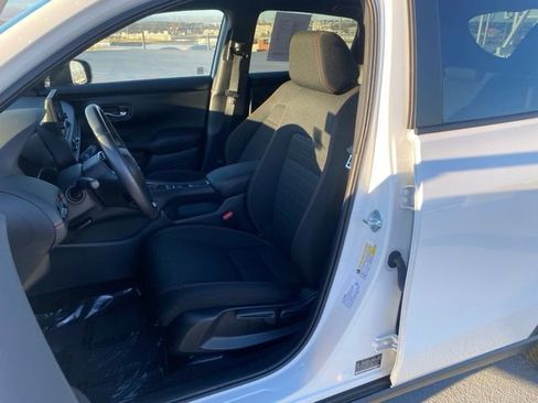 Certified 2025 Honda HR-V Sport image 21