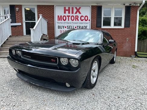 Used 2012 Dodge Challenger R/T w/ Electronics Convenience Group RWD image 1