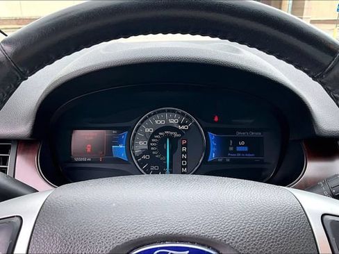 Used 2011 Ford Edge Limited FWD image 13