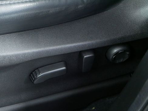 Used 2024 Subaru Ascent Touring image 18