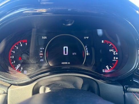 Used 2023 Dodge Durango GT image 5