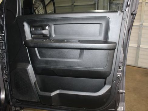 Used 2019 RAM 1500 Tradesman w/ Tradesman SXT Package RWD image 25