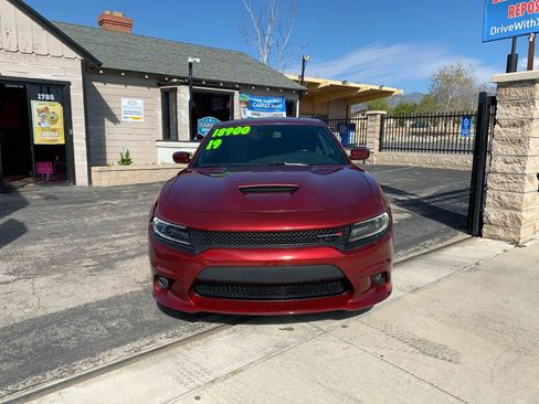 Used 2019 Dodge Charger GT image 5