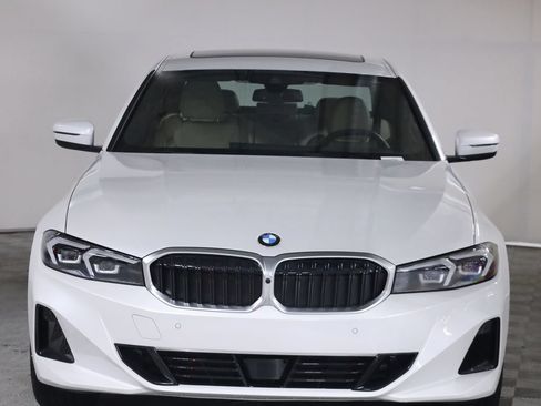 Used 2025 BMW 330i xDrive Sedan w/ Premium Package AWD/4WD image 2