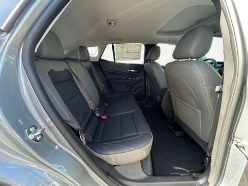 New 2026 Chevrolet Trax ACTIV w/ Sunroof Package image 11