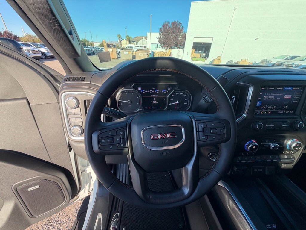 Used 2023 GMC Sierra 2500 AT4 w/ AT4 Premium Plus Package AWD/4WD image 12