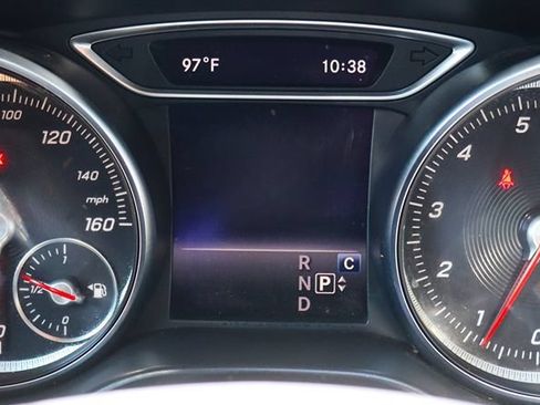 Used 2018 Mercedes-Benz CLA 250 image 43