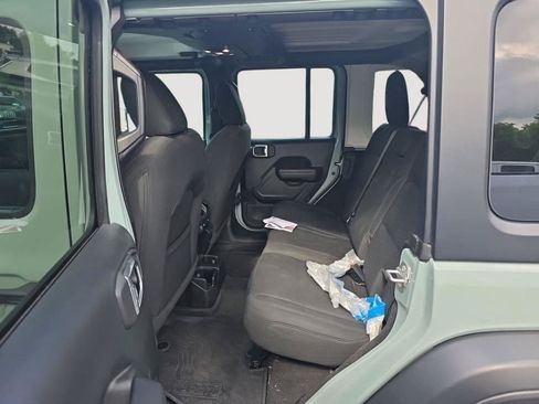 Used 2023 Jeep Wrangler Unlimited Sport AWD/4WD image 6