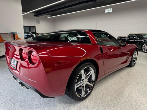 Used 2012 Chevrolet Corvette Coupe w/ 2LT Preferred Equipment Group RWD image 15