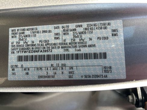 Used 2022 Ford F150 Lariat image 31