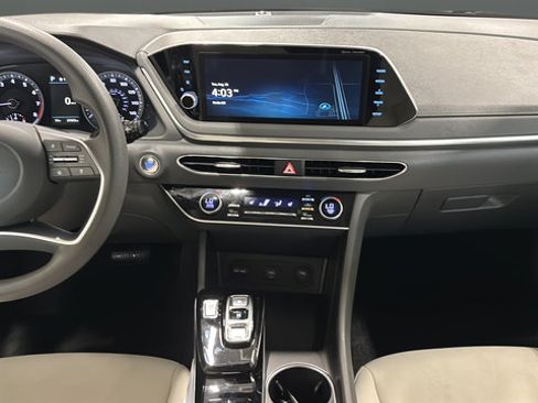 Used 2023 Hyundai Sonata SEL w/ Preferred Accessory Package FWD image 14