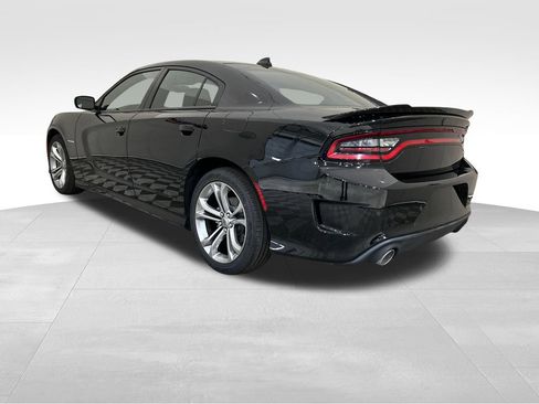 Used 2022 Dodge Charger R/T RWD image 3