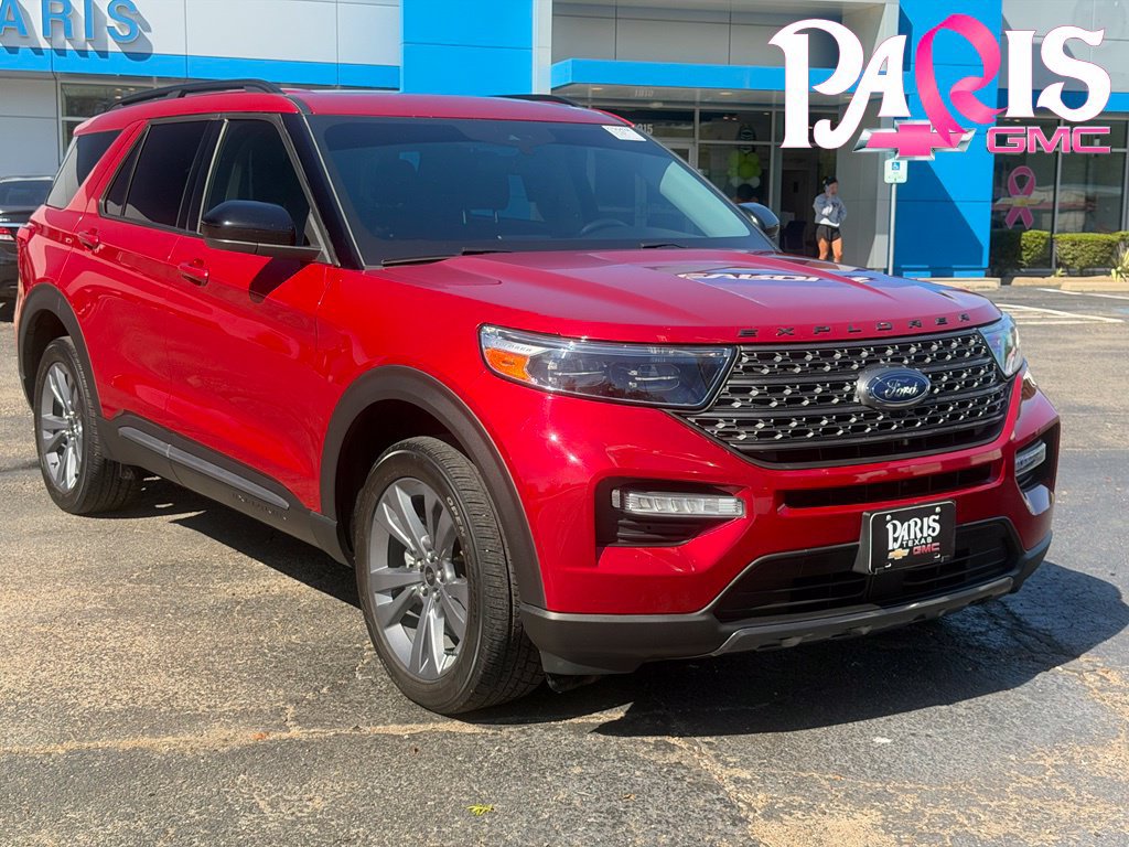 Used 2023 Ford Explorer XLT w/ Equipment Group 202A AWD/4WD image 1