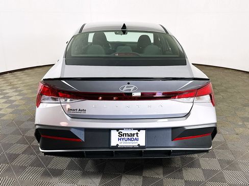 New 2025 Hyundai Elantra Sport image 6