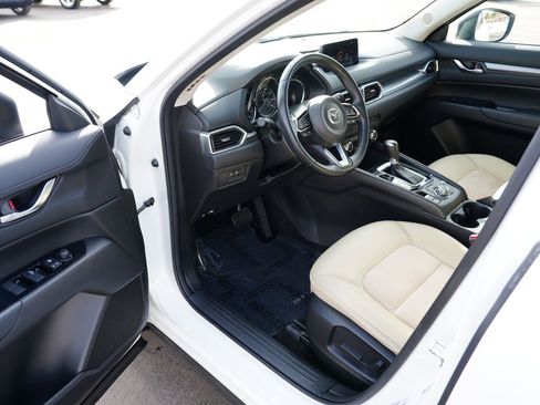 Used 2017 MAZDA CX-5 Touring w/ I-ACTIVSENSE Package image 13