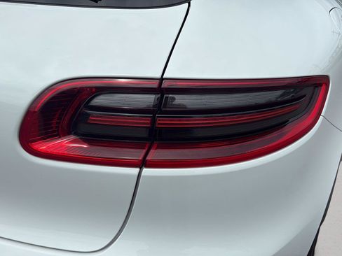 Used 2018 Porsche Macan S AWD/4WD image 51