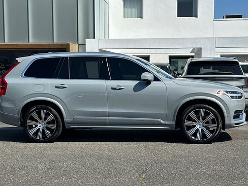 Certified 2025 Volvo XC90 T8 Plus w/ Protection Package Premier AWD/4WD image 3