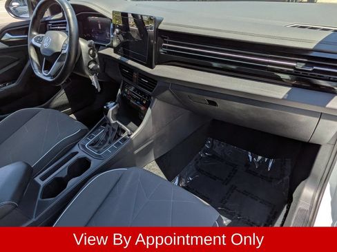 Used 2025 Volkswagen Jetta Sport FWD image 29