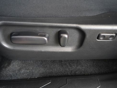 Used 2023 Toyota Tacoma 4x4 Double Cab image 23