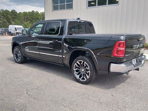 Used 2025 RAM 1500 Limited AWD/4WD image 5