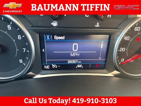 Used 2023 GMC Terrain SLE w/ Driver Convenience Package FWD image 10