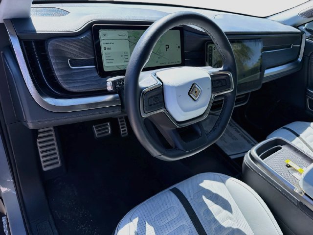 Used 2024 Rivian R1S Adventure Dual AWD/4WD image 28