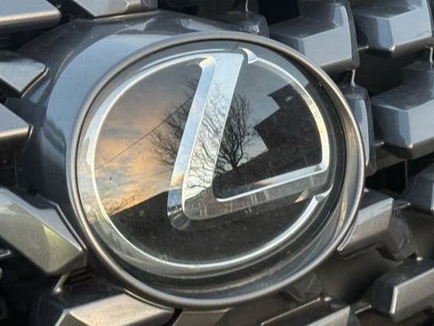 Used 2023 Lexus GX 460 Premium image 9