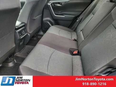 Used 2025 Toyota RAV4 XLE w/ Convenience Package FWD image 30