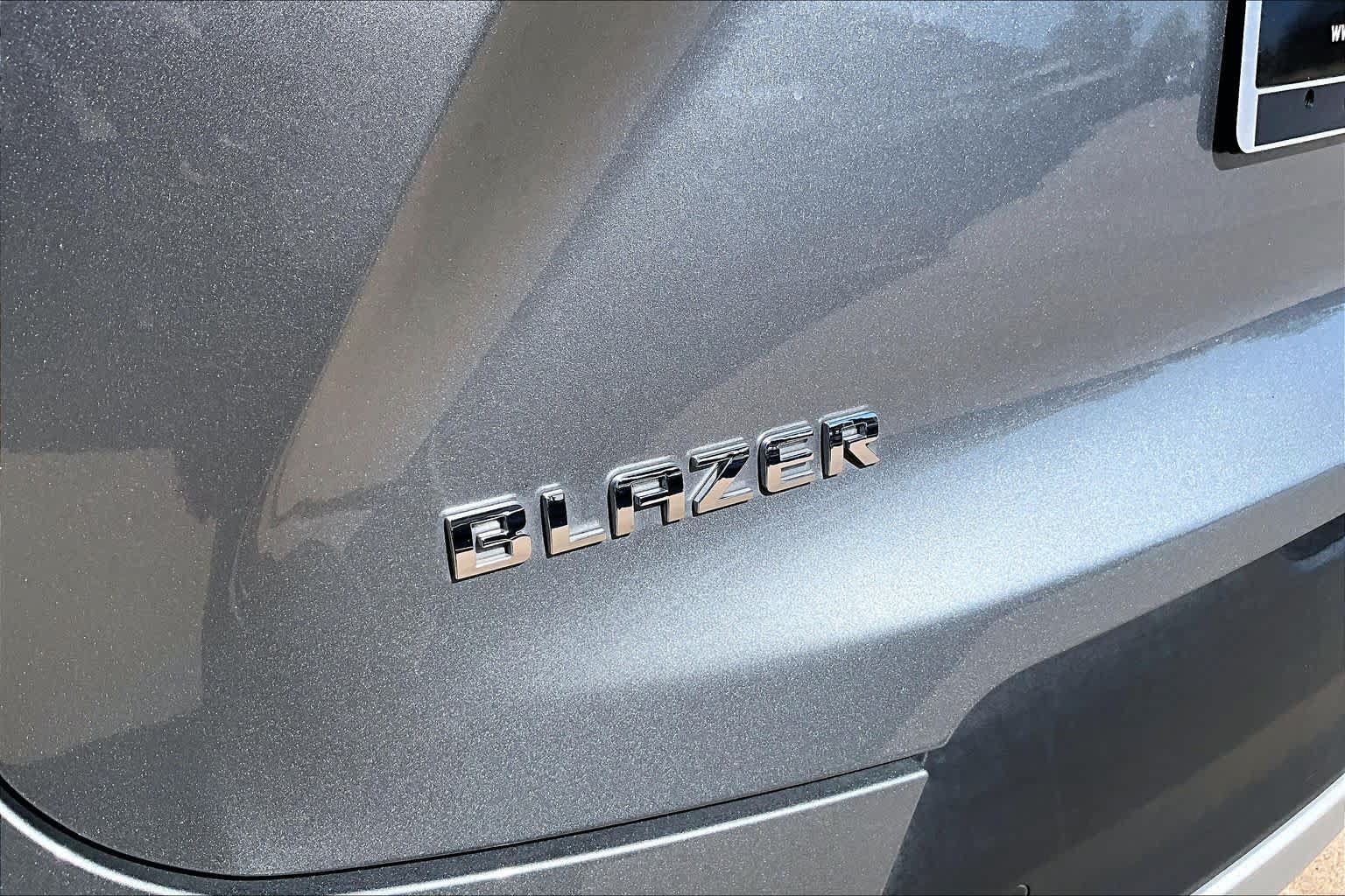 Used 2026 Chevrolet Blazer LT FWD image 10