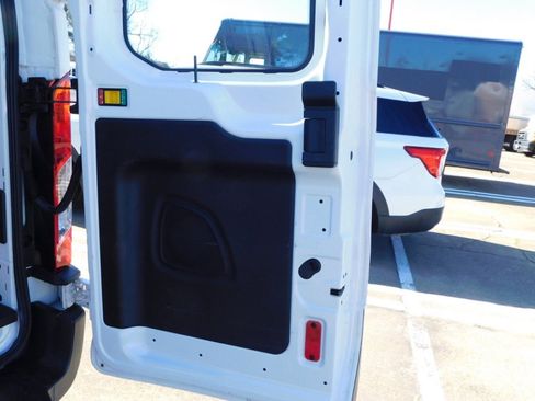 Used 2018 Ford Transit 150 130 Low Roof image 33