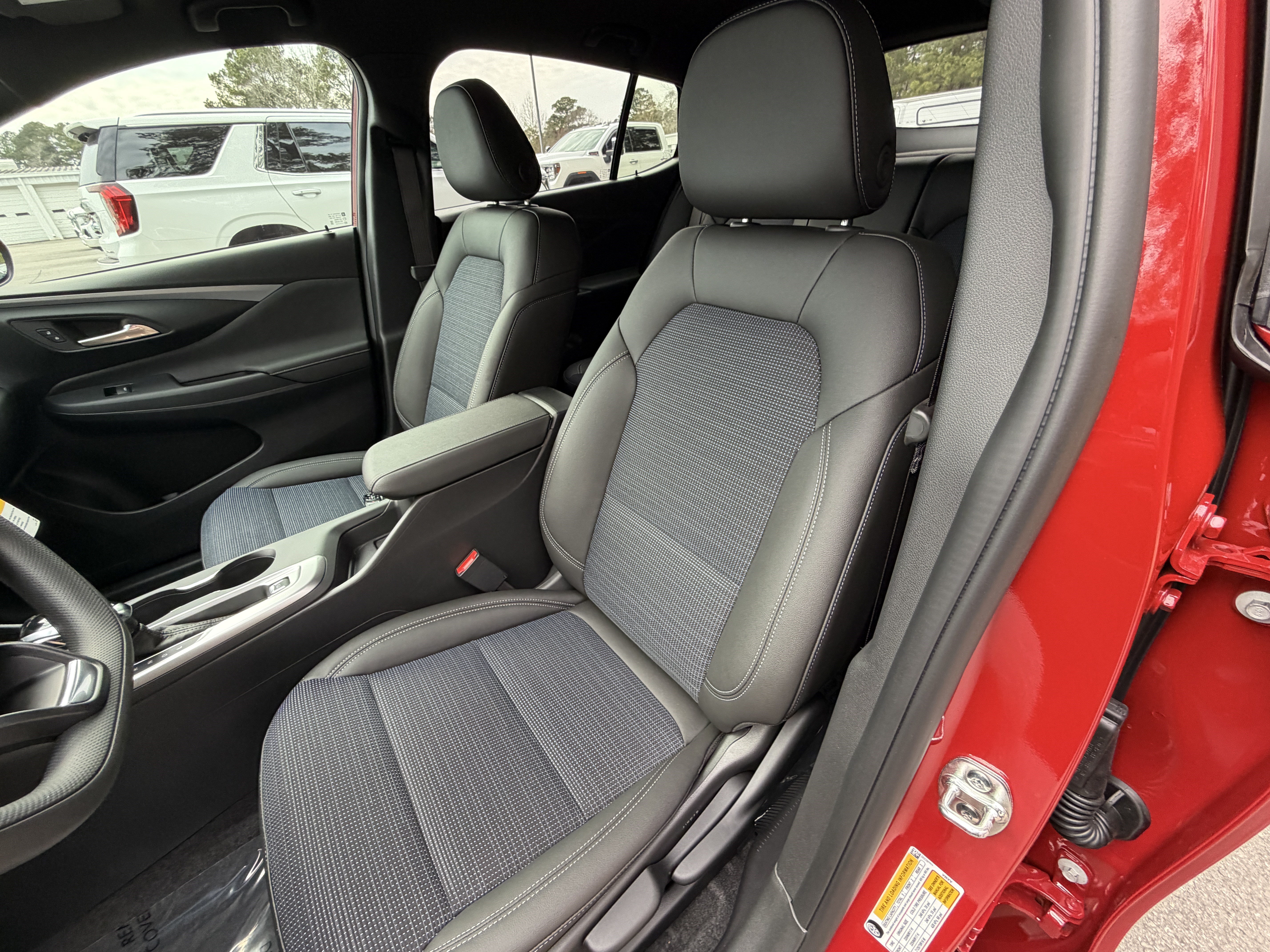 New 2026 Buick Envista Preferred w/ Convenience I Package FWD image 17