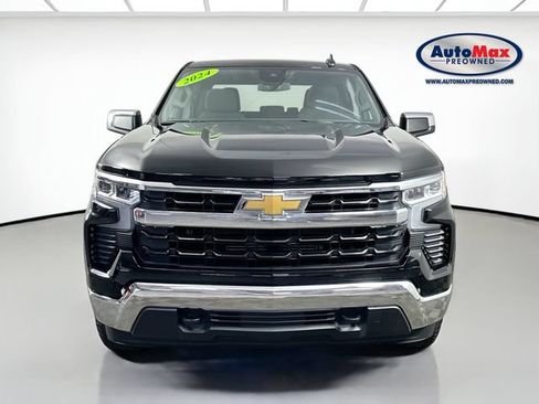 Used 2024 Chevrolet Silverado 1500 LT AWD/4WD image 6