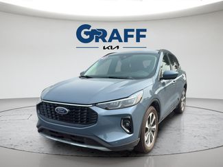 Used 2023 Ford Escape Platinum AWD/4WD video 1